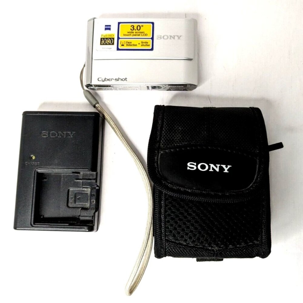 Sony Cyber-Shot DSC-T70 TouchScreen Camera, Battery, Charger, Case, Tested